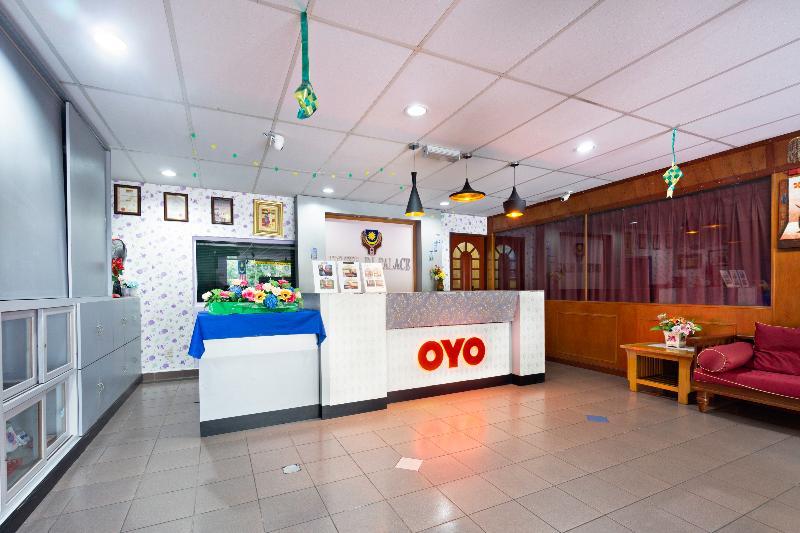 Oyo 44101 Hotel Dj Palace Lumut Exteriér fotografie